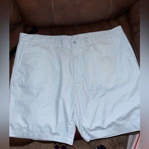 PATAGONIA men’s size 40 shorts .
